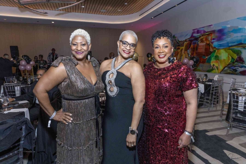 DIAMONDS-PEARLS-2025_A-NYE-AFFAIR_-2025-127