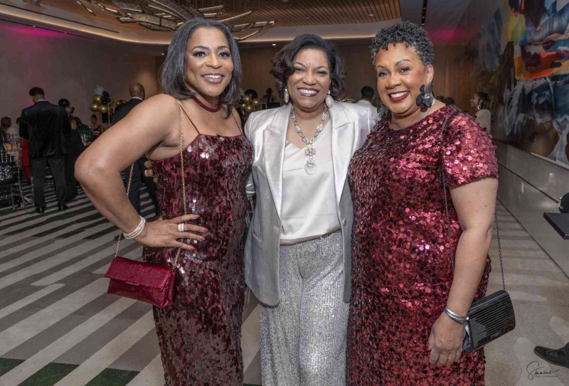 DIAMONDS-PEARLS-2025_A-NYE-AFFAIR_-2025-180