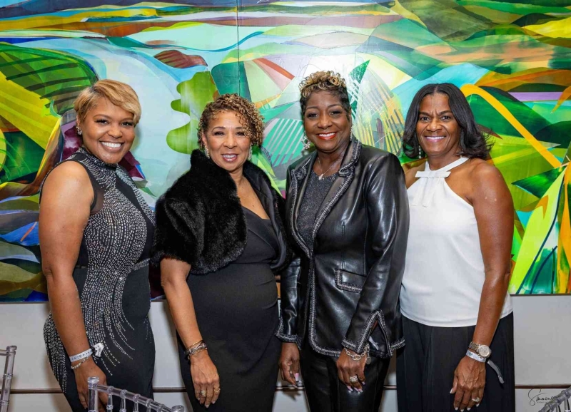 DIAMONDS-PEARLS_A-NYE-AFFAIR-2025-108