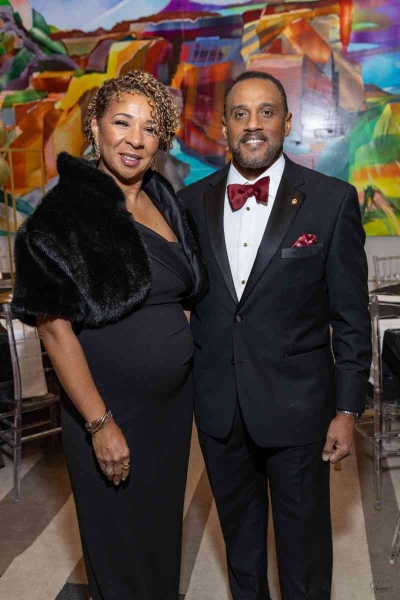 DIAMONDS-PEARLS_A-NYE-AFFAIR-2025-110