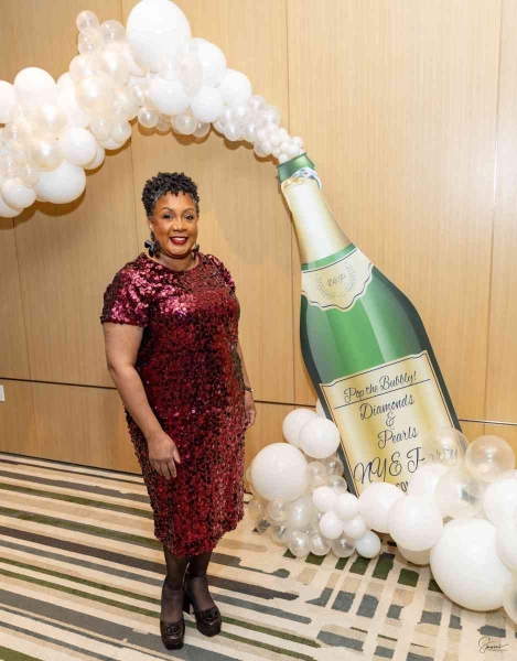 DIAMONDS-PEARLS_A-NYE-AFFAIR-2025-128