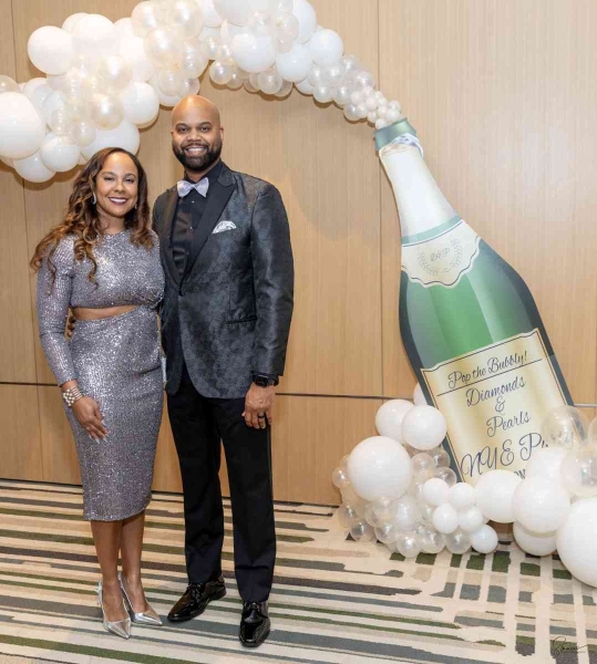 DIAMONDS-PEARLS_A-NYE-AFFAIR-2025-129