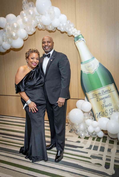 DIAMONDS-PEARLS_A-NYE-AFFAIR-2025-135