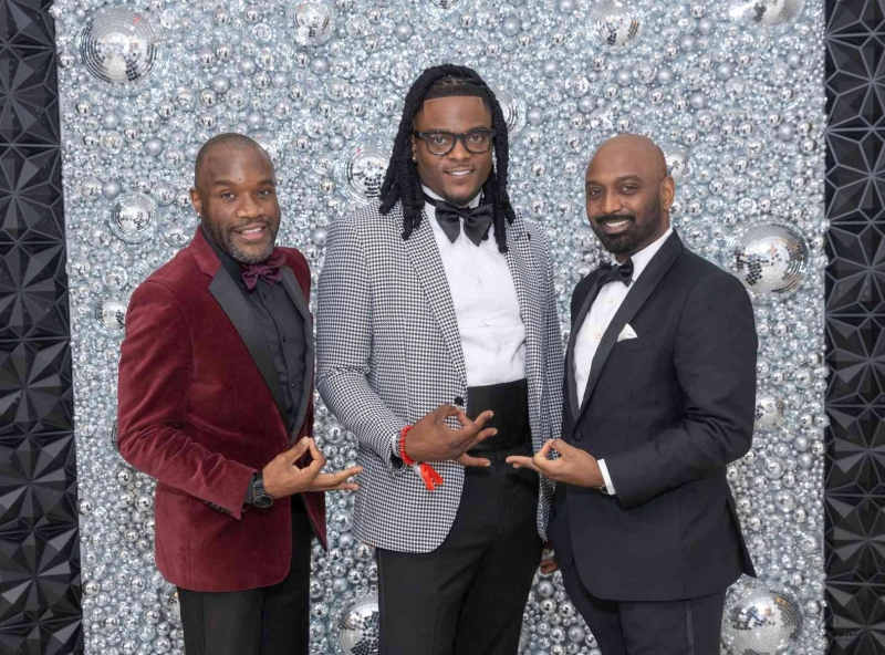 DIAMONDS-PEARLS_A-NYE-AFFAIR-2025-139