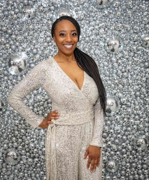 DIAMONDS-PEARLS_A-NYE-AFFAIR-2025-142