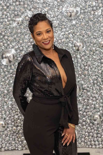 DIAMONDS-PEARLS_A-NYE-AFFAIR-2025-144