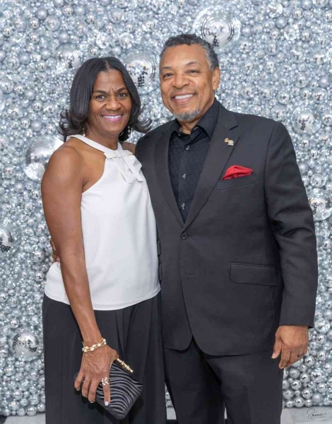 DIAMONDS-PEARLS_A-NYE-AFFAIR-2025-145