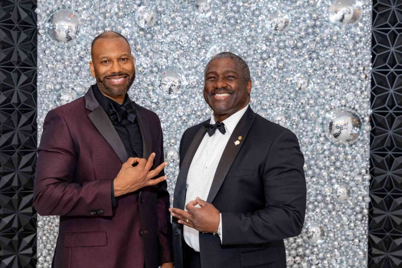 DIAMONDS-PEARLS_A-NYE-AFFAIR-2025-152