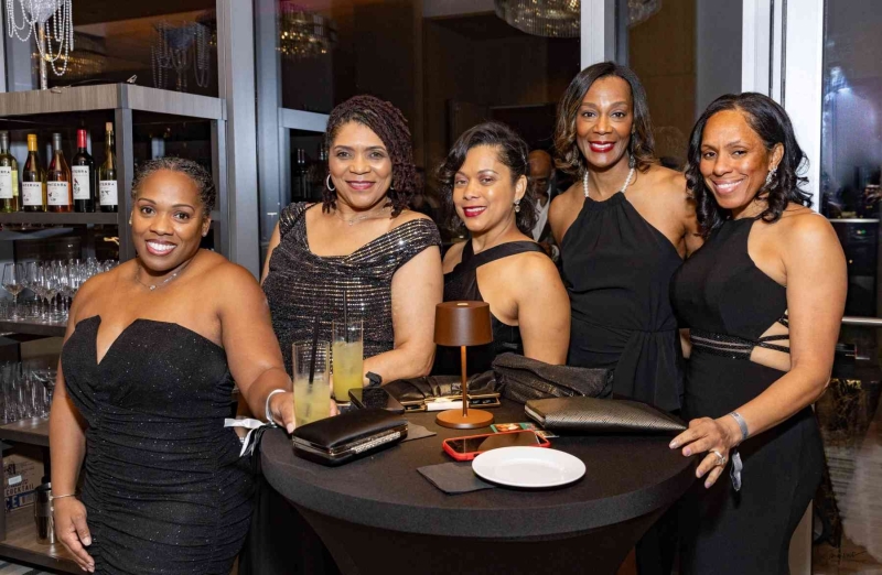 DIAMONDS-PEARLS_A-NYE-AFFAIR-2025-167