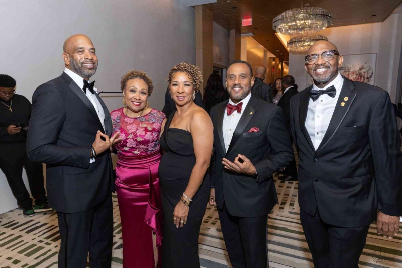 DIAMONDS-PEARLS_A-NYE-AFFAIR-2025-209