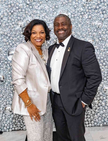 DIAMONDS-PEARLS_A-NYE-AFFAIR-2025-218