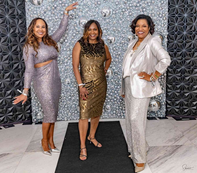 DIAMONDS-PEARLS_A-NYE-AFFAIR-2025-229