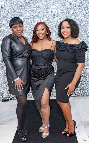 DIAMONDS-PEARLS_A-NYE-AFFAIR-2025-238