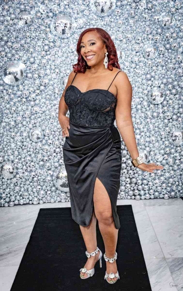 DIAMONDS-PEARLS_A-NYE-AFFAIR-2025-240