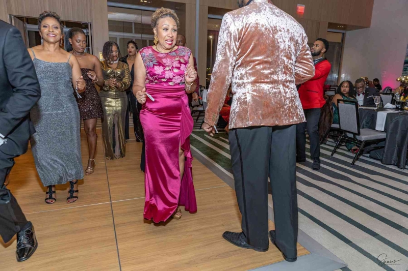 DIAMONDS-PEARLS_A-NYE-AFFAIR-2025-248