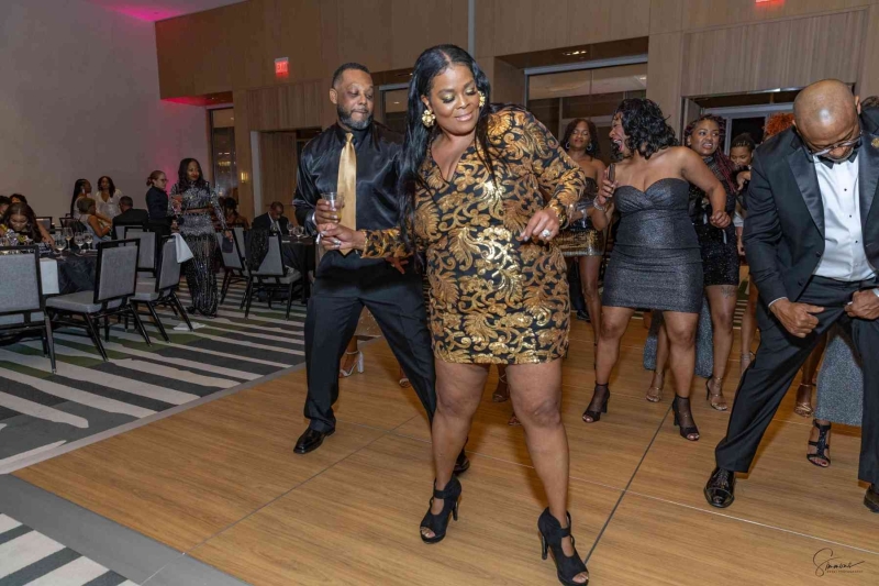 DIAMONDS-PEARLS_A-NYE-AFFAIR-2025-249