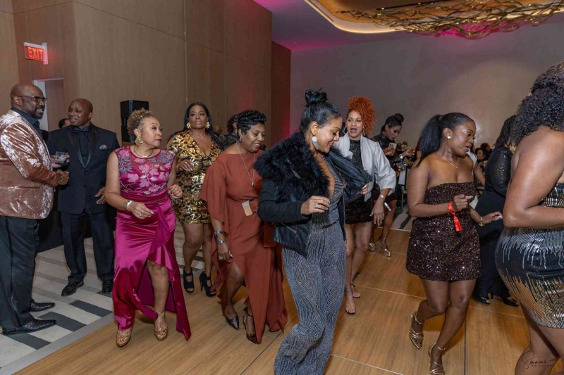 DIAMONDS-PEARLS_A-NYE-AFFAIR-2025-252