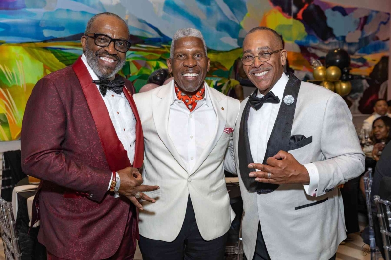 DIAMONDS-PEARLS_A-NYE-AFFAIR-2025-283