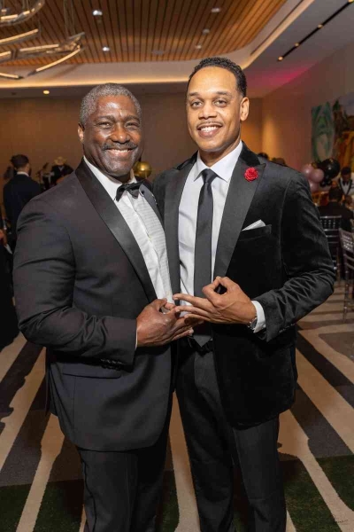 DIAMONDS-PEARLS_A-NYE-AFFAIR-2025-300