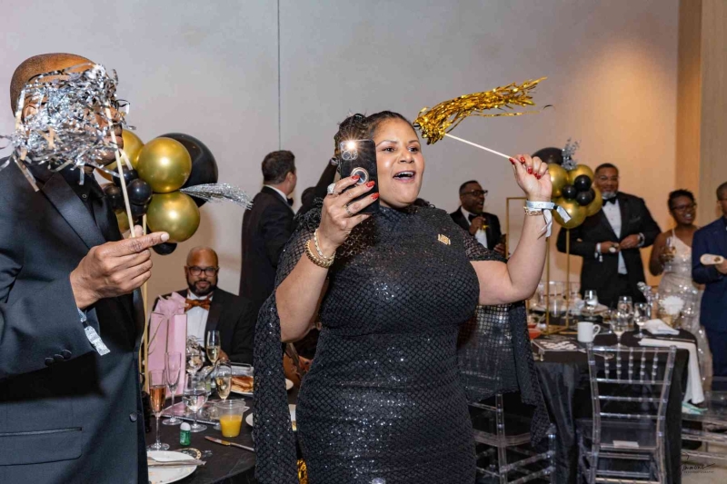 DIAMONDS-PEARLS_A-NYE-AFFAIR-2025-314