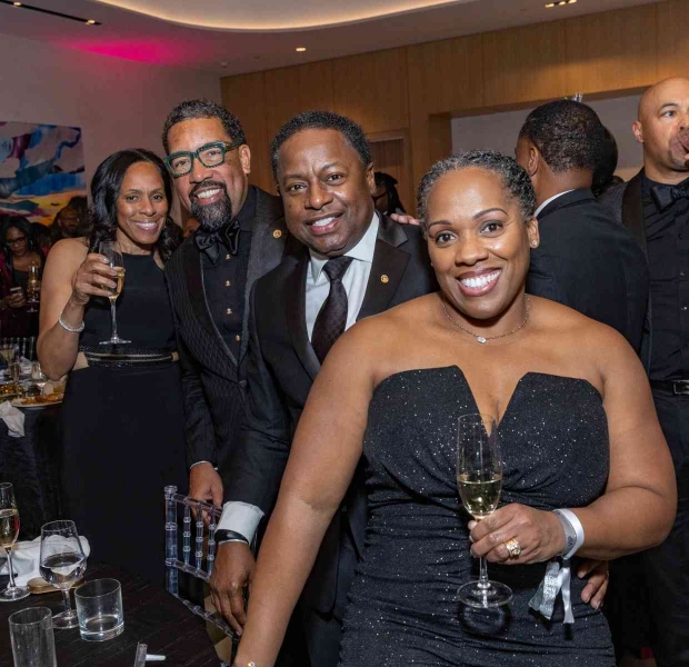 DIAMONDS-PEARLS_A-NYE-AFFAIR-2025-326