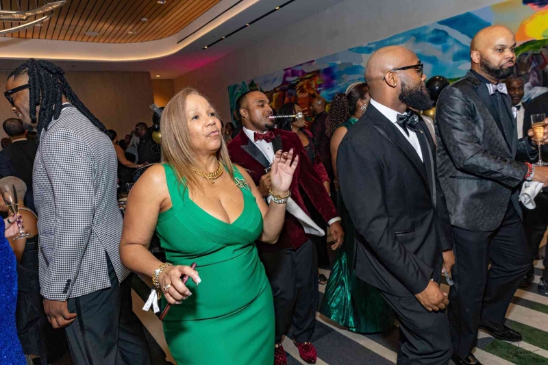 DIAMONDS-PEARLS_A-NYE-AFFAIR-2025-337