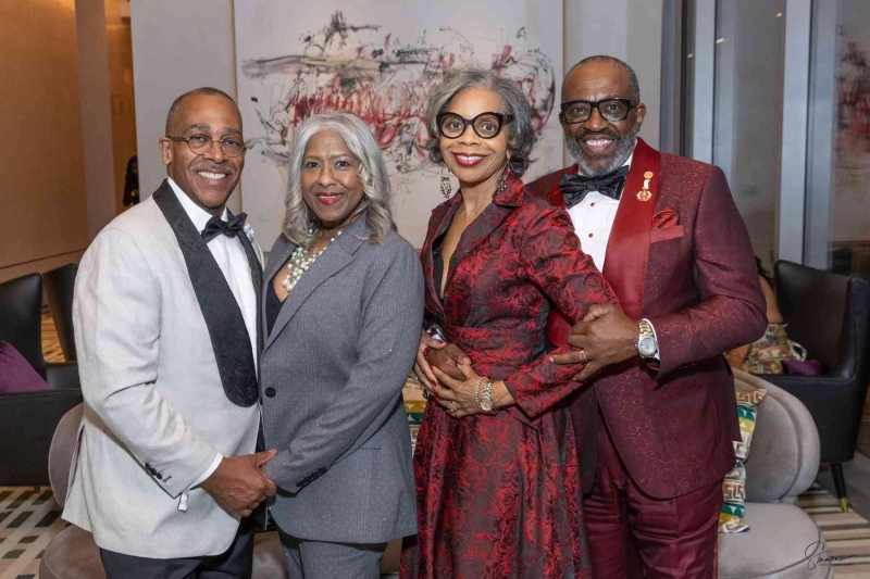 DIAMONDS-PEARLS_A-NYE-AFFAIR-2025-349