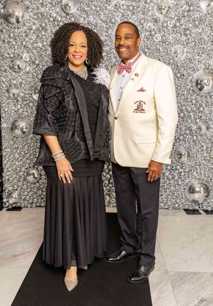 DIAMONDS-PEARLS_A-NYE-AFFAIR-2025-35