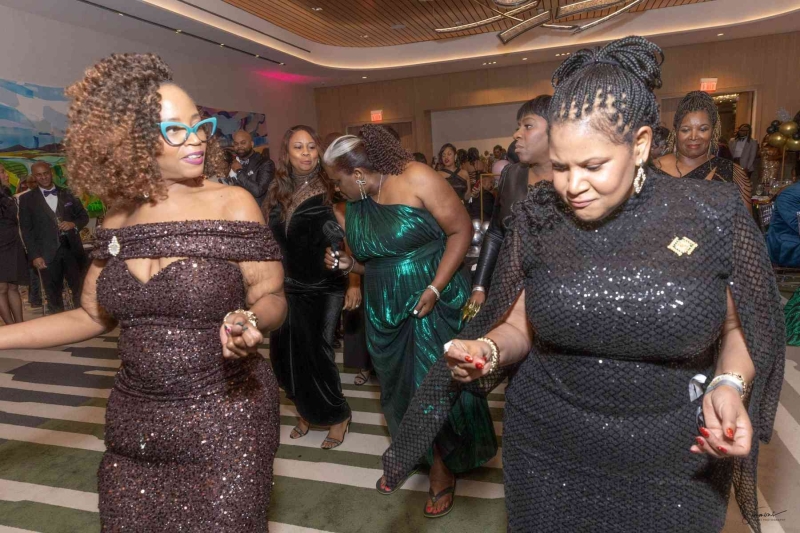 DIAMONDS-PEARLS_A-NYE-AFFAIR-2025-352