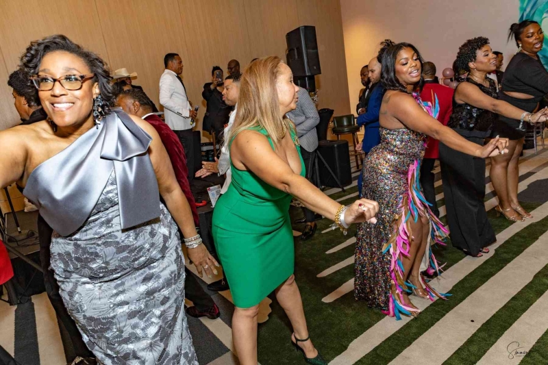 DIAMONDS-PEARLS_A-NYE-AFFAIR-2025-380