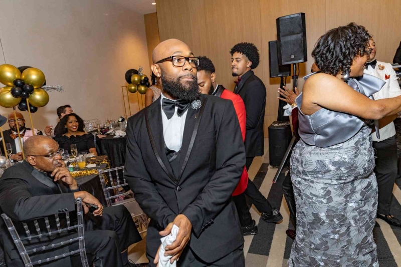 DIAMONDS-PEARLS_A-NYE-AFFAIR-2025-381