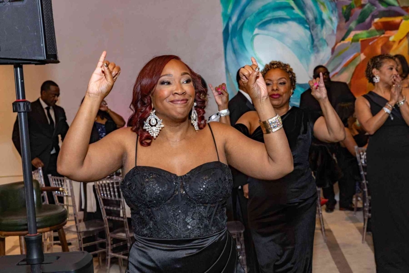 DIAMONDS-PEARLS_A-NYE-AFFAIR-2025-388