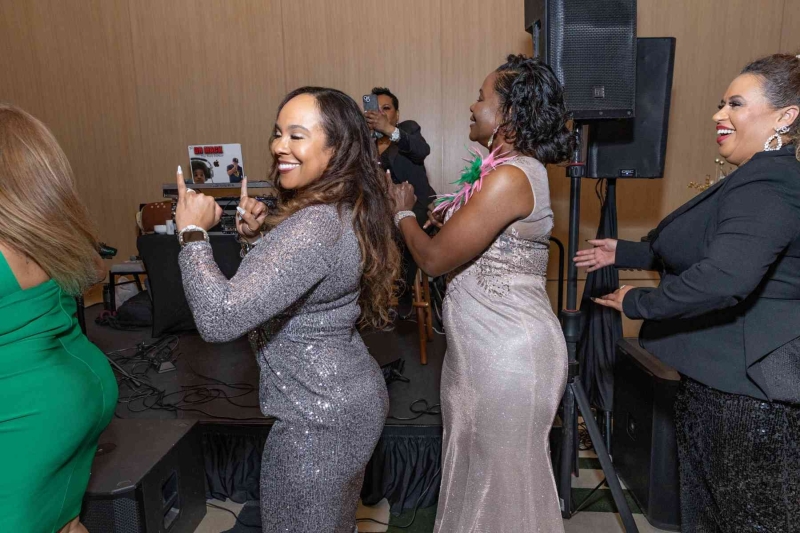 DIAMONDS-PEARLS_A-NYE-AFFAIR-2025-399