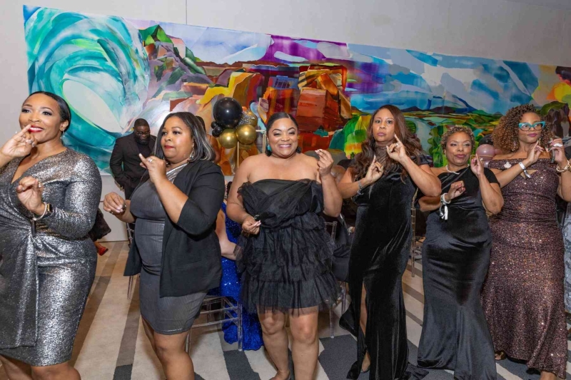 DIAMONDS-PEARLS_A-NYE-AFFAIR-2025-401