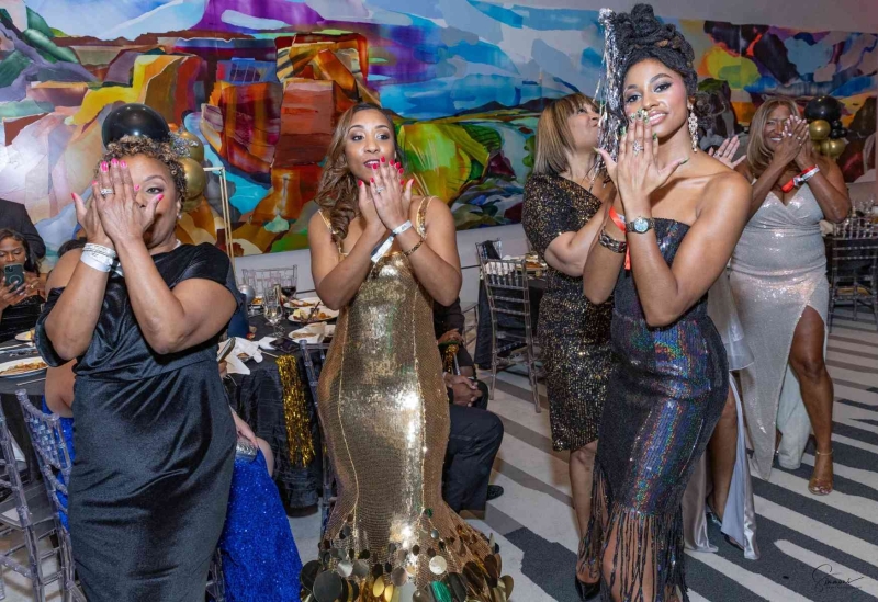 DIAMONDS-PEARLS_A-NYE-AFFAIR-2025-406