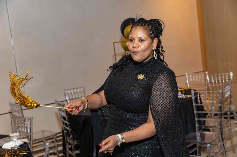 DIAMONDS-PEARLS_A-NYE-AFFAIR-2025-444