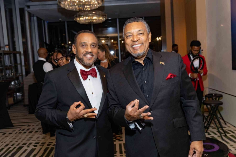 DIAMONDS-PEARLS_A-NYE-AFFAIR-2025-467