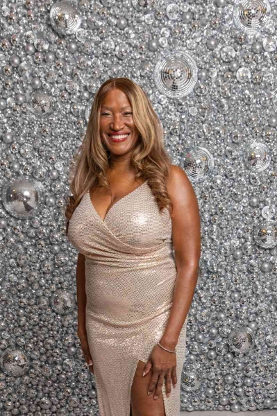 DIAMONDS-PEARLS_A-NYE-AFFAIR-2025-73