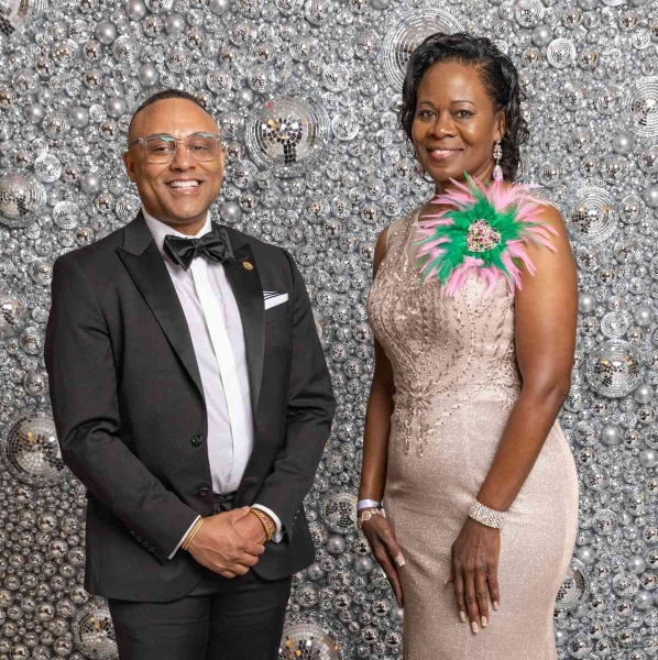 DIAMONDS-PEARLS_A-NYE-AFFAIR-2025-75