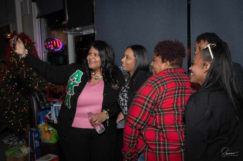 FRISCO-KAPPAS_AKAS-HOLIDAY-TOY-DRIVE-2O22-179