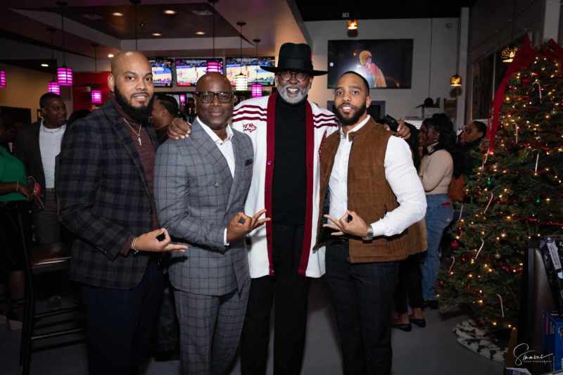 FRISCO-KAPPAS_AKAS-HOLIDAY-TOY-DRIVE-2O22-213