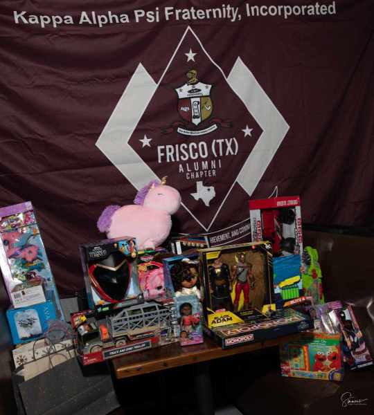 FRISCO-KAPPAS_AKAS-HOLIDAY-TOY-DRIVE-2O22-34