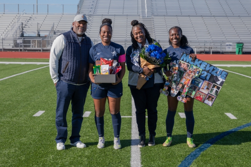 LSHS-GIRLS-VARSITY-SOCCER-SENIOR-NIGHT-15