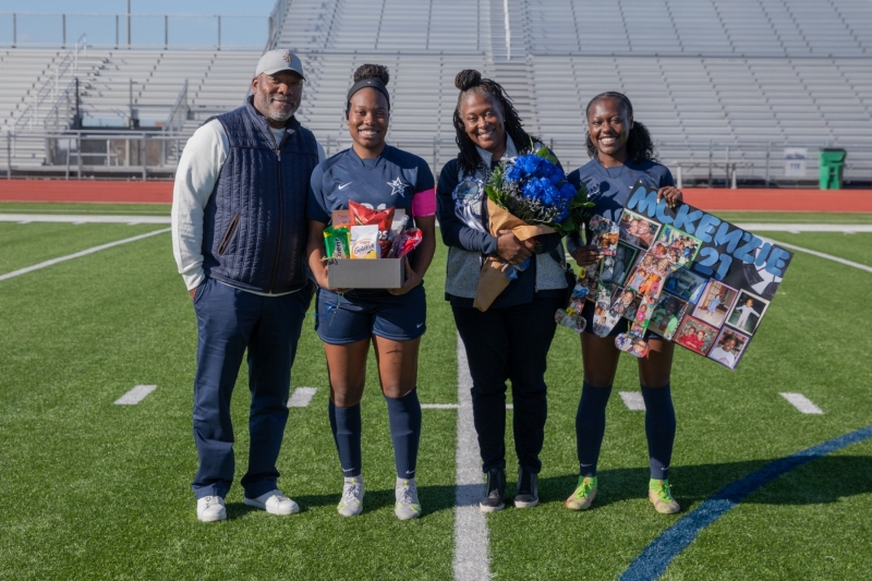 LSHS-GIRLS-VARSITY-SOCCER-SENIOR-NIGHT-15