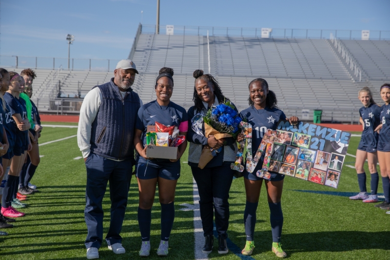 LSHS-GIRLS-VARSITY-SOCCER-SENIOR-NIGHT-16