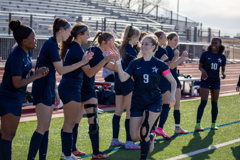 LSHS-GIRLS-VARSITY-SOCCER-SENIOR-NIGHT-25