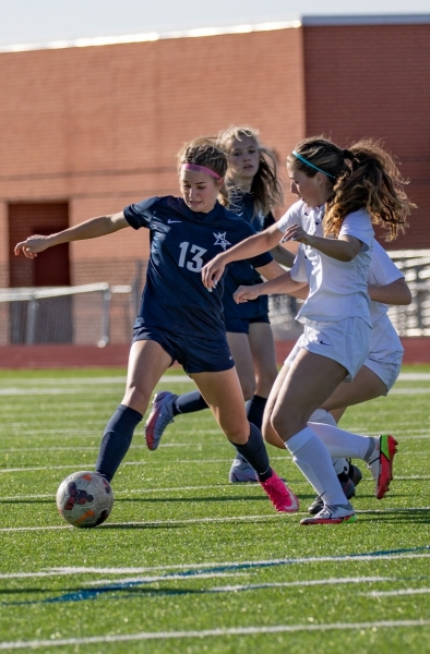 LSHS-GIRLS-VARSITY-SOCCER-SENIOR-NIGHT-27