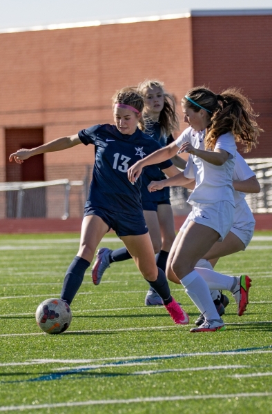 LSHS-GIRLS-VARSITY-SOCCER-SENIOR-NIGHT-27