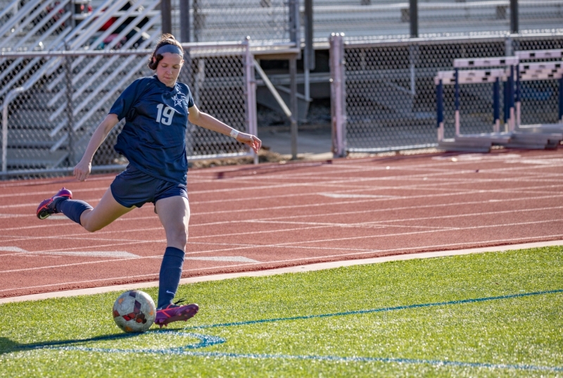 LSHS-GIRLS-VARSITY-SOCCER-SENIOR-NIGHT-29