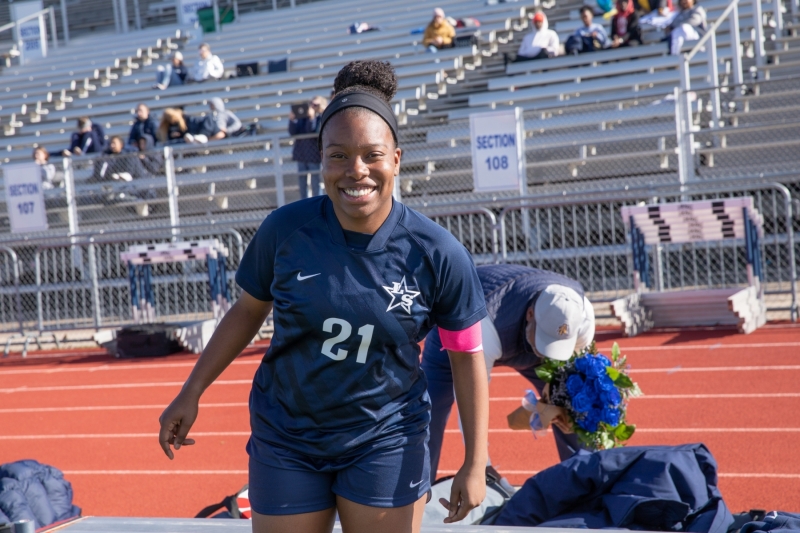 LSHS-GIRLS-VARSITY-SOCCER-SENIOR-NIGHT-4